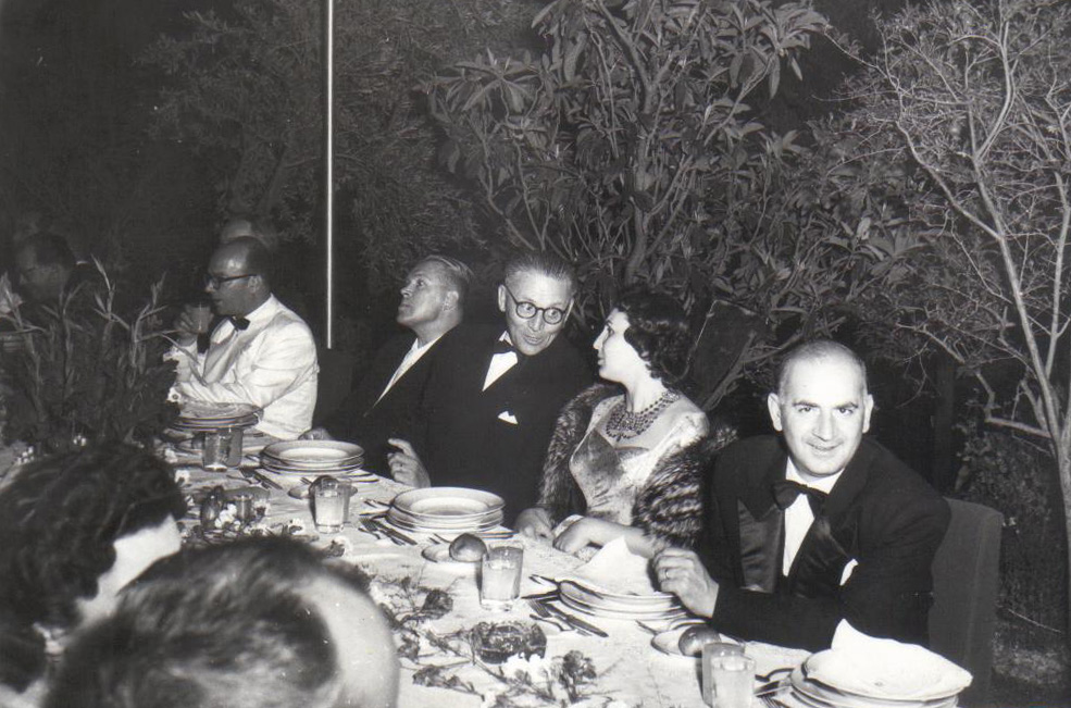 Photograph from Book 2, image 031